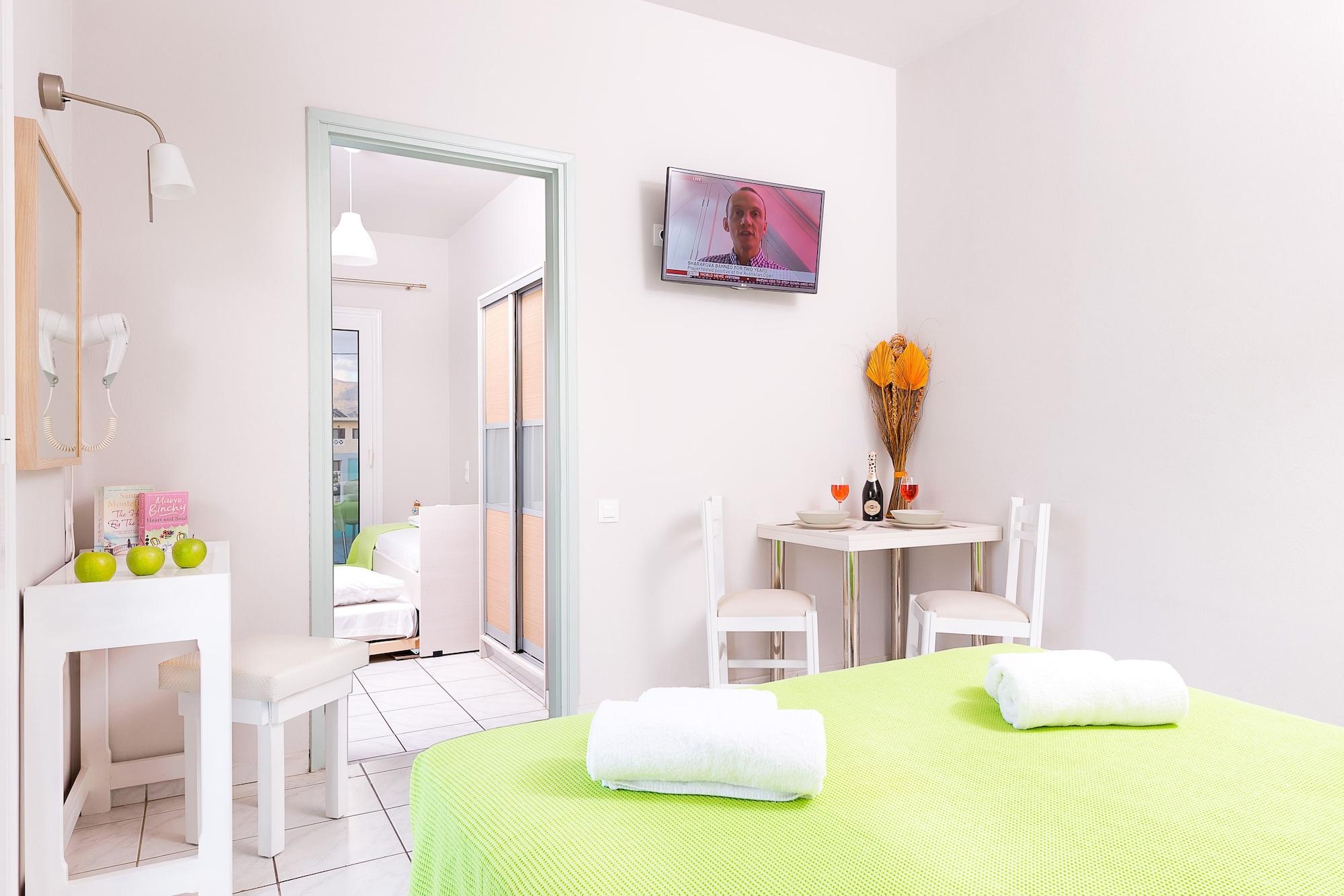 Ilios Stalis Aparthotel Exterior photo